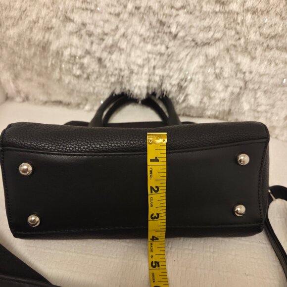 David Jones Black Pebbled Faux-Leather Satchel Crossbody Handbag - Picture 14 of 16